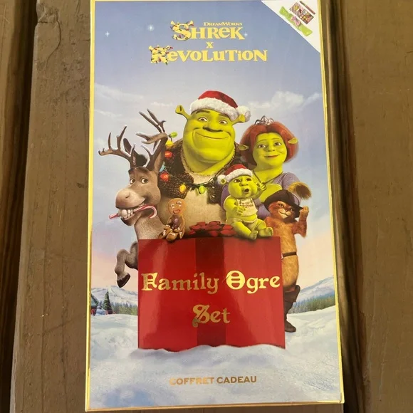 Shrek x Revolution Family Ogre Set